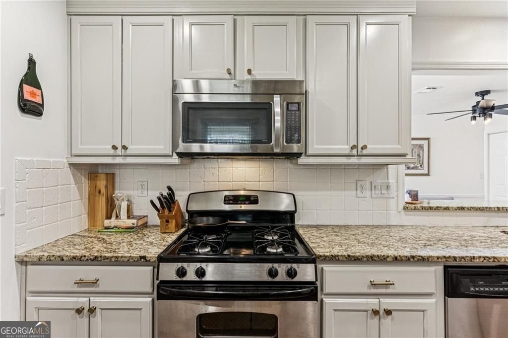 115 Great Oaks Lane Roswell - Photo 6