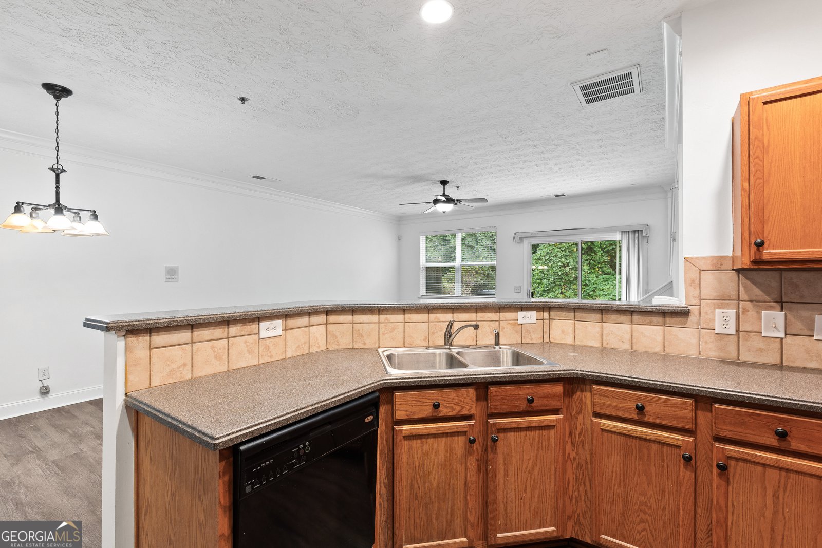 125 Ellis Drive Conyers - Photo 10