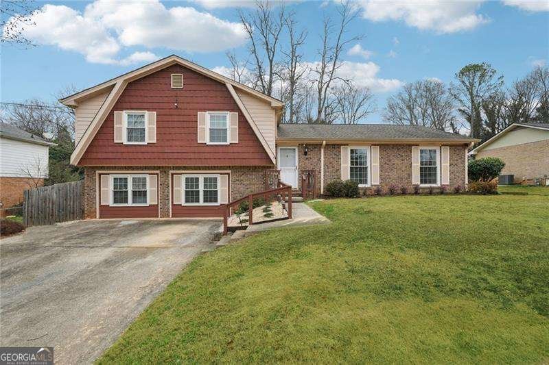 1315 Sanden Ferry Drive Decatur - Photo 1