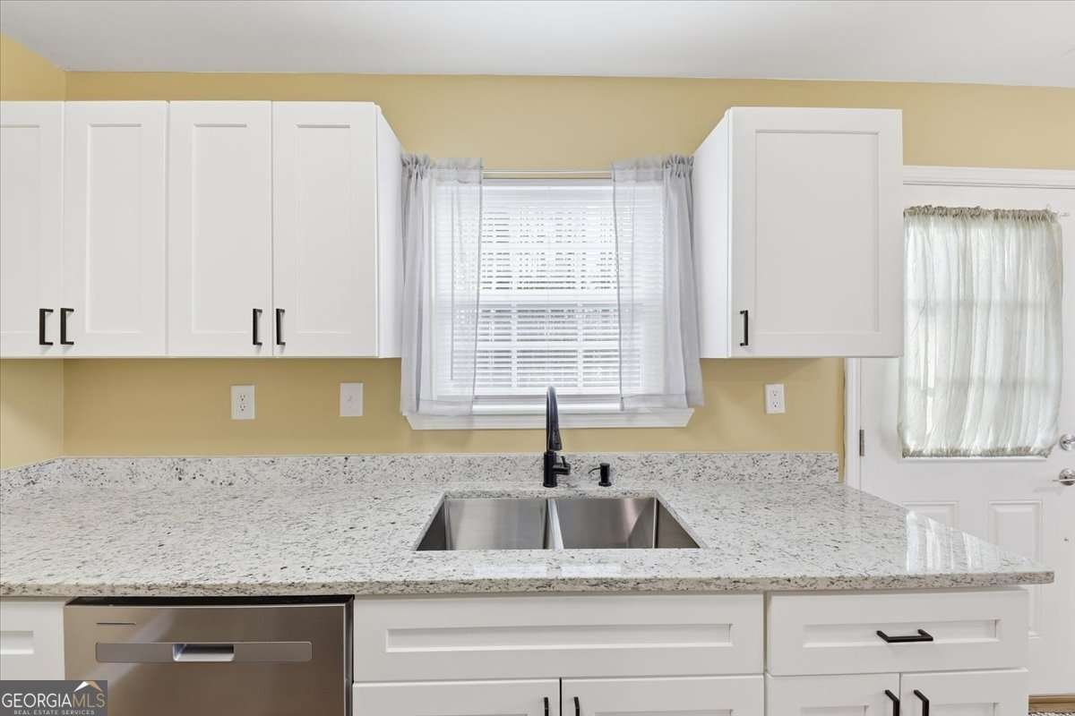 1318 Reece Road Woodstock - Photo 15