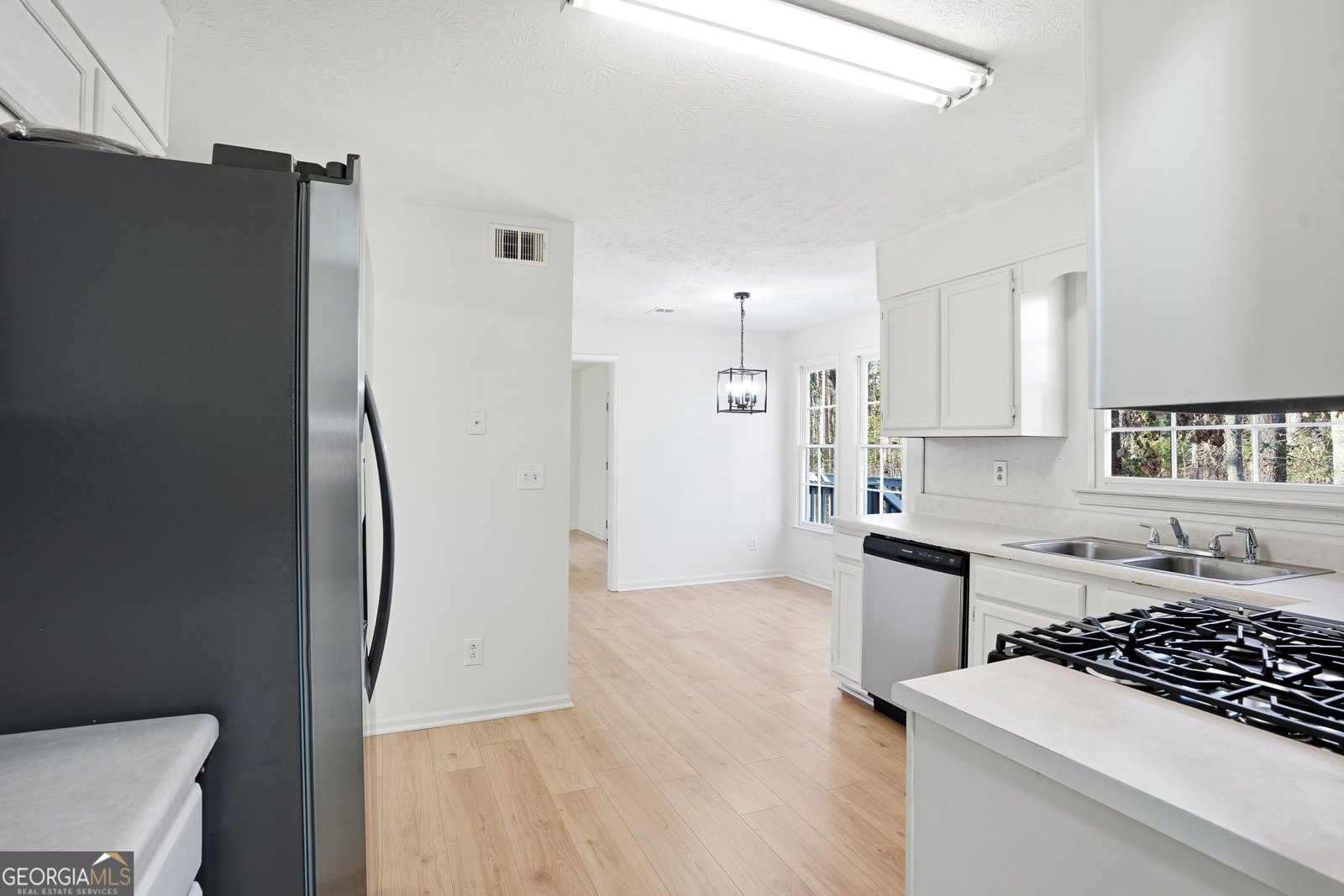 8692 Twin Oaks Drive Jonesboro - Photo 15