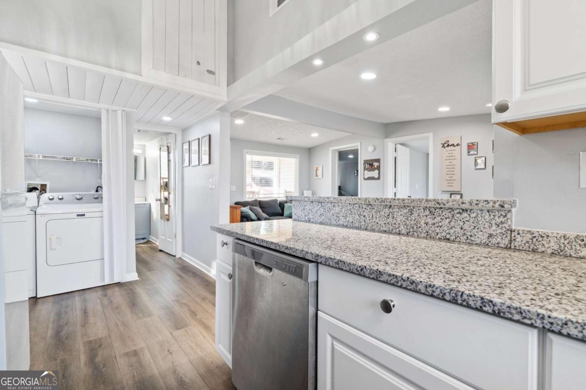 5523 Mount Shores Circle Gainesville - Photo 11