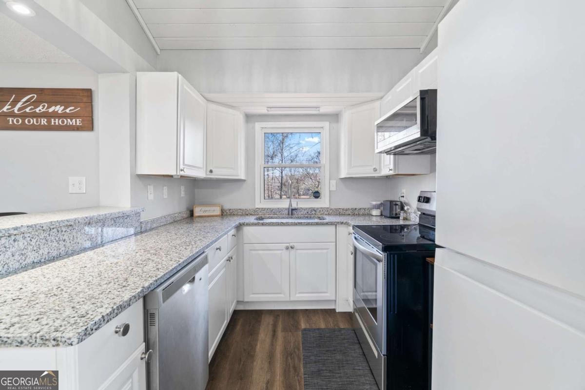 5523 Mount Shores Circle Gainesville - Photo 9