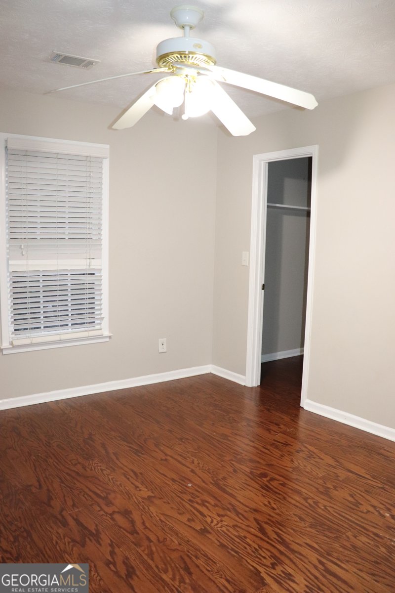 932 Granite Springs Lane Stone Mountain - Photo 36