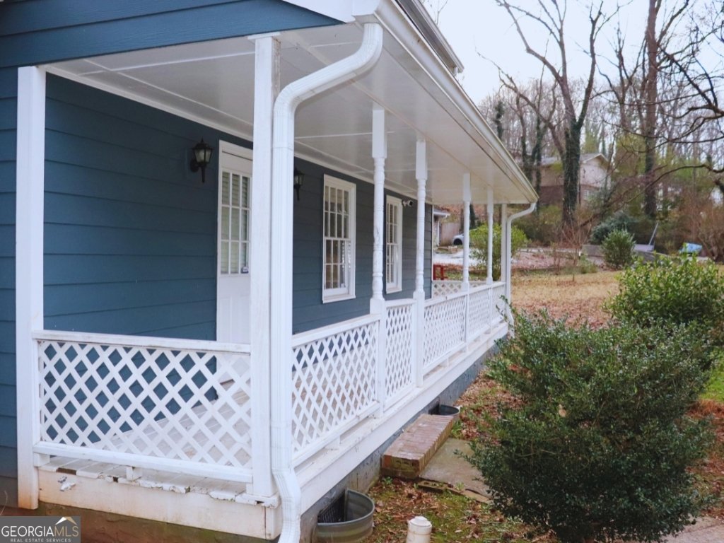 932 Granite Springs Lane Stone Mountain - Photo 7