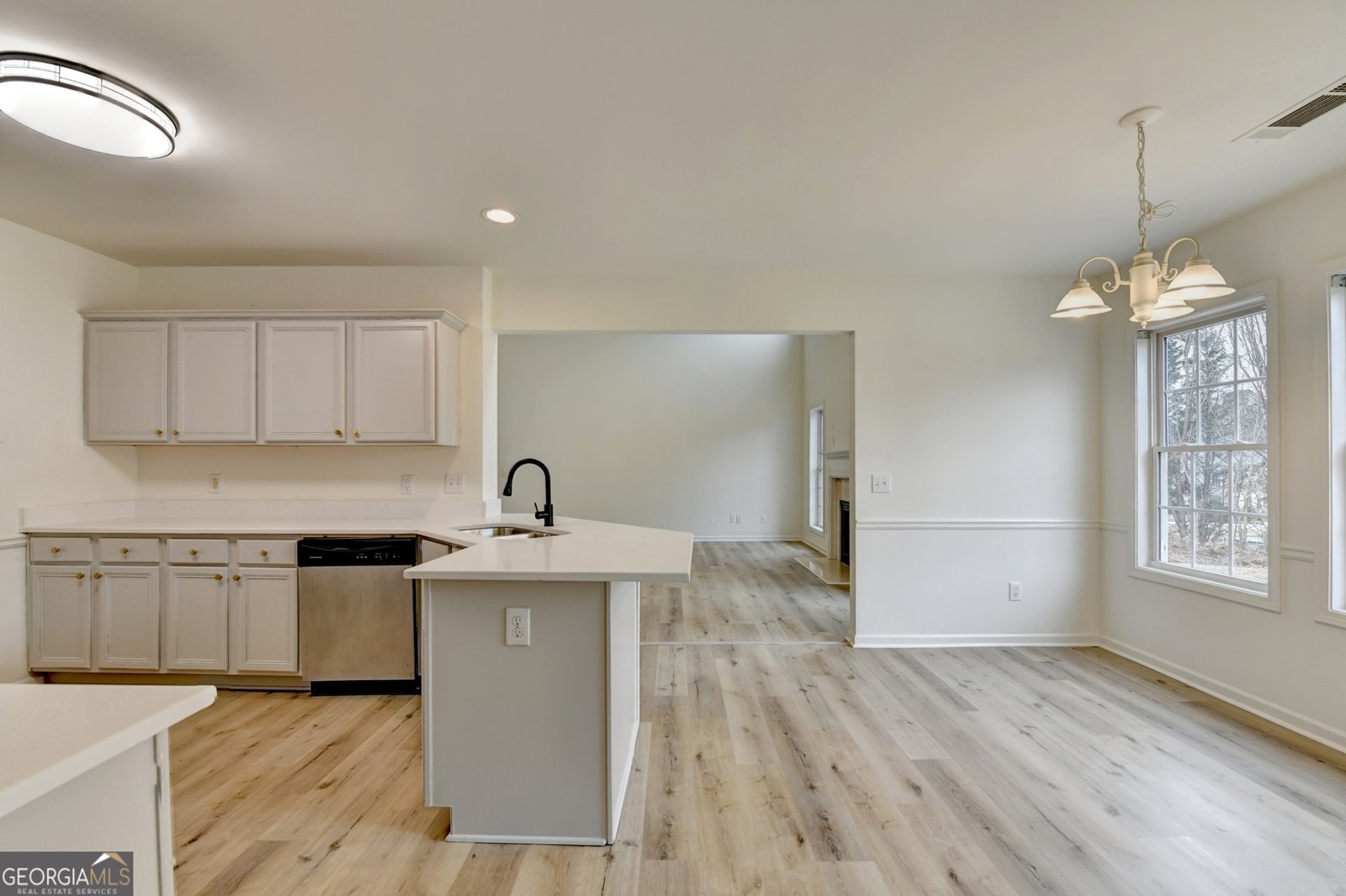 4625 Morning Crest Drive Lilburn - Photo 14