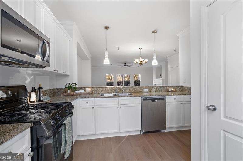 1270 Harris Commons Place Roswell - Photo 10