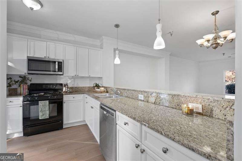 1270 Harris Commons Place Roswell - Photo 6