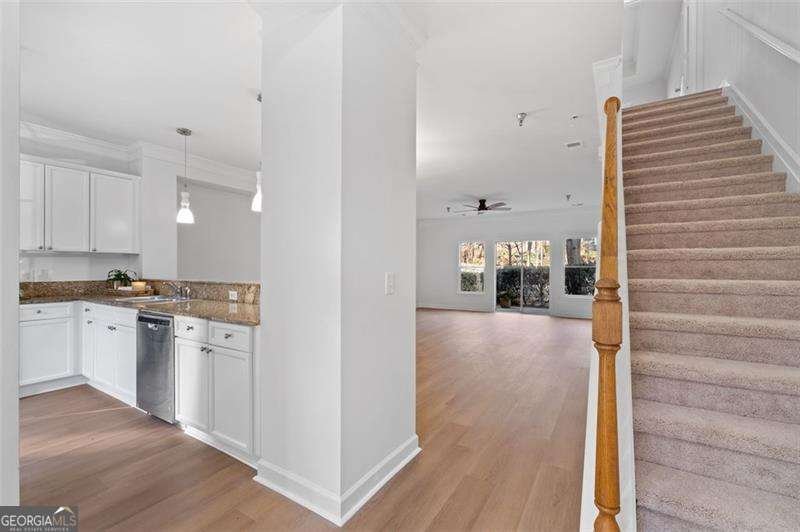 1270 Harris Commons Place Roswell - Photo 7