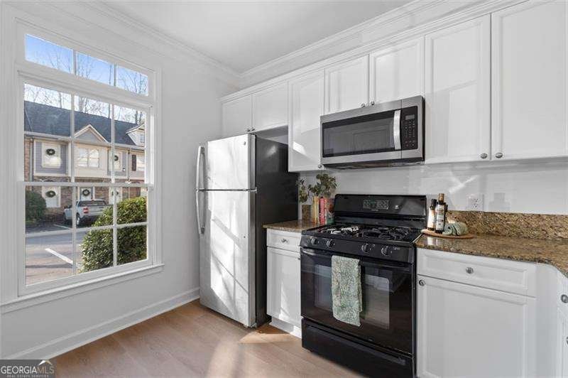 1270 Harris Commons Place Roswell - Photo 8