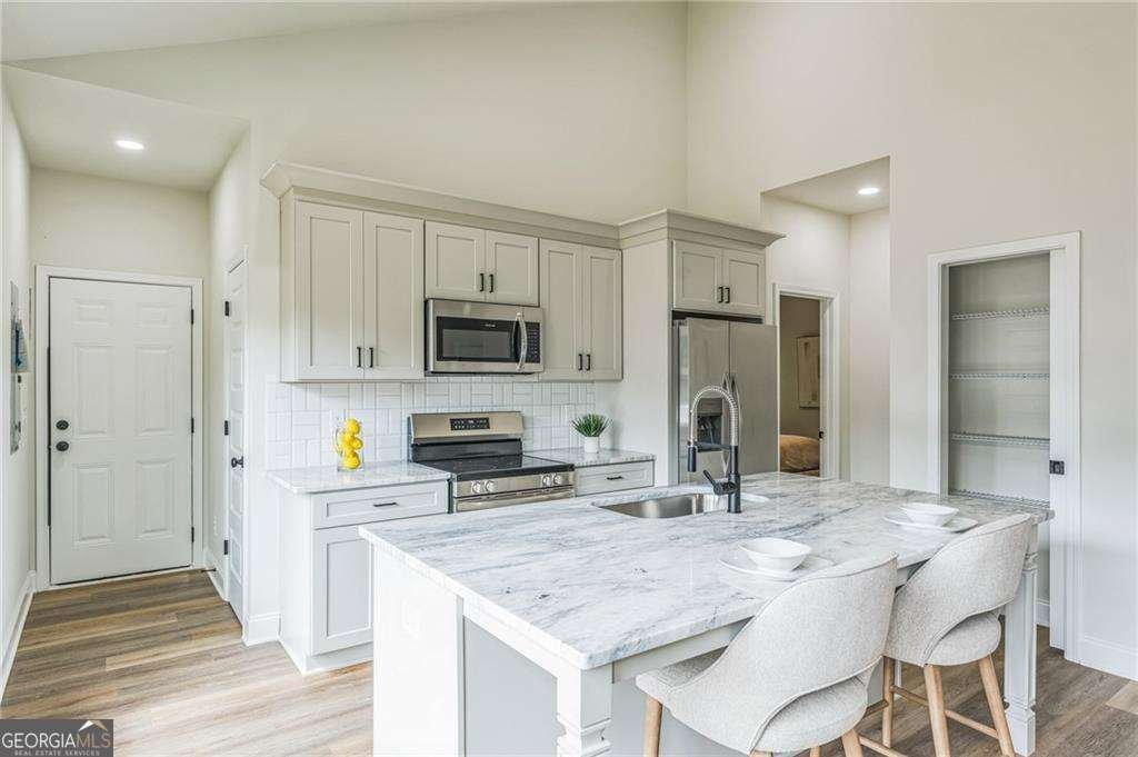 623 Hamilton E Holmes Drive Atlanta - Photo 11