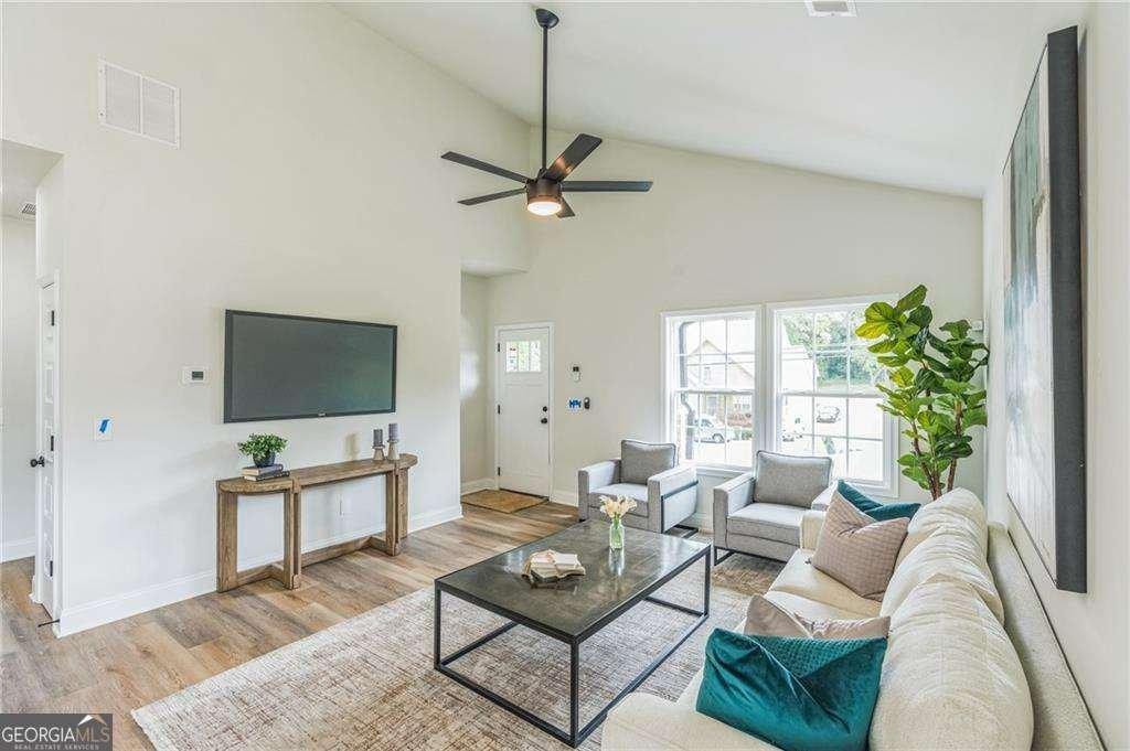 623 Hamilton E Holmes Drive Atlanta - Photo 6