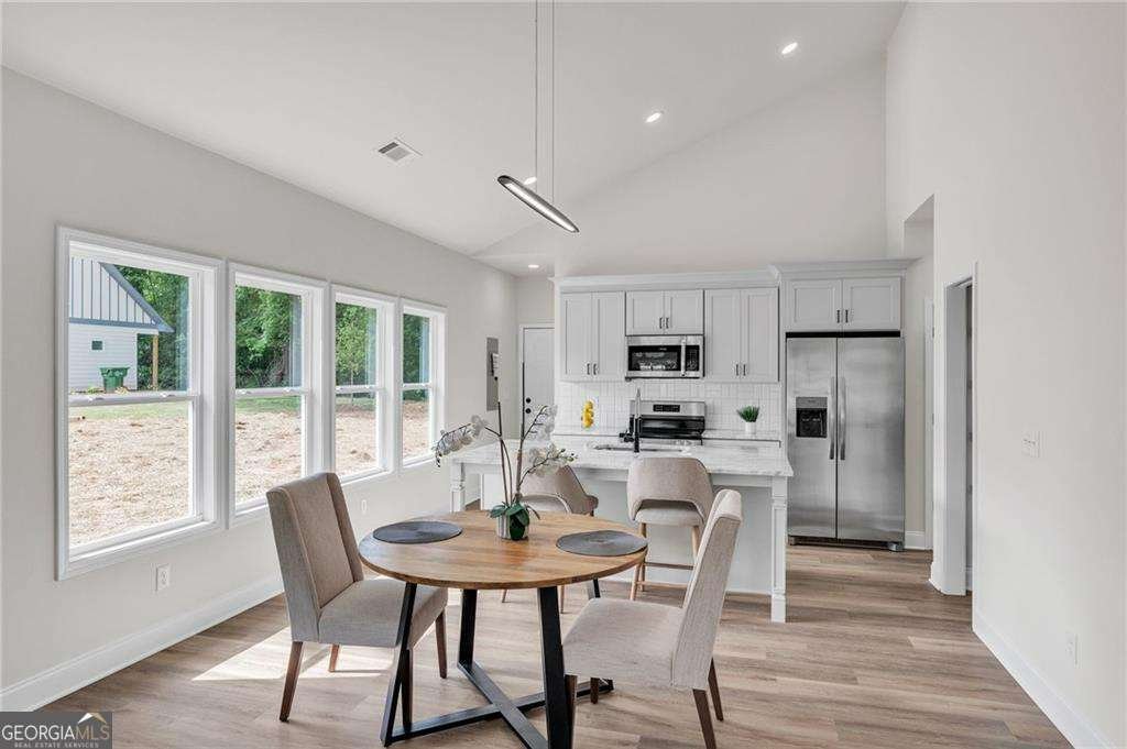 623 Hamilton E Holmes Drive Atlanta - Photo 8