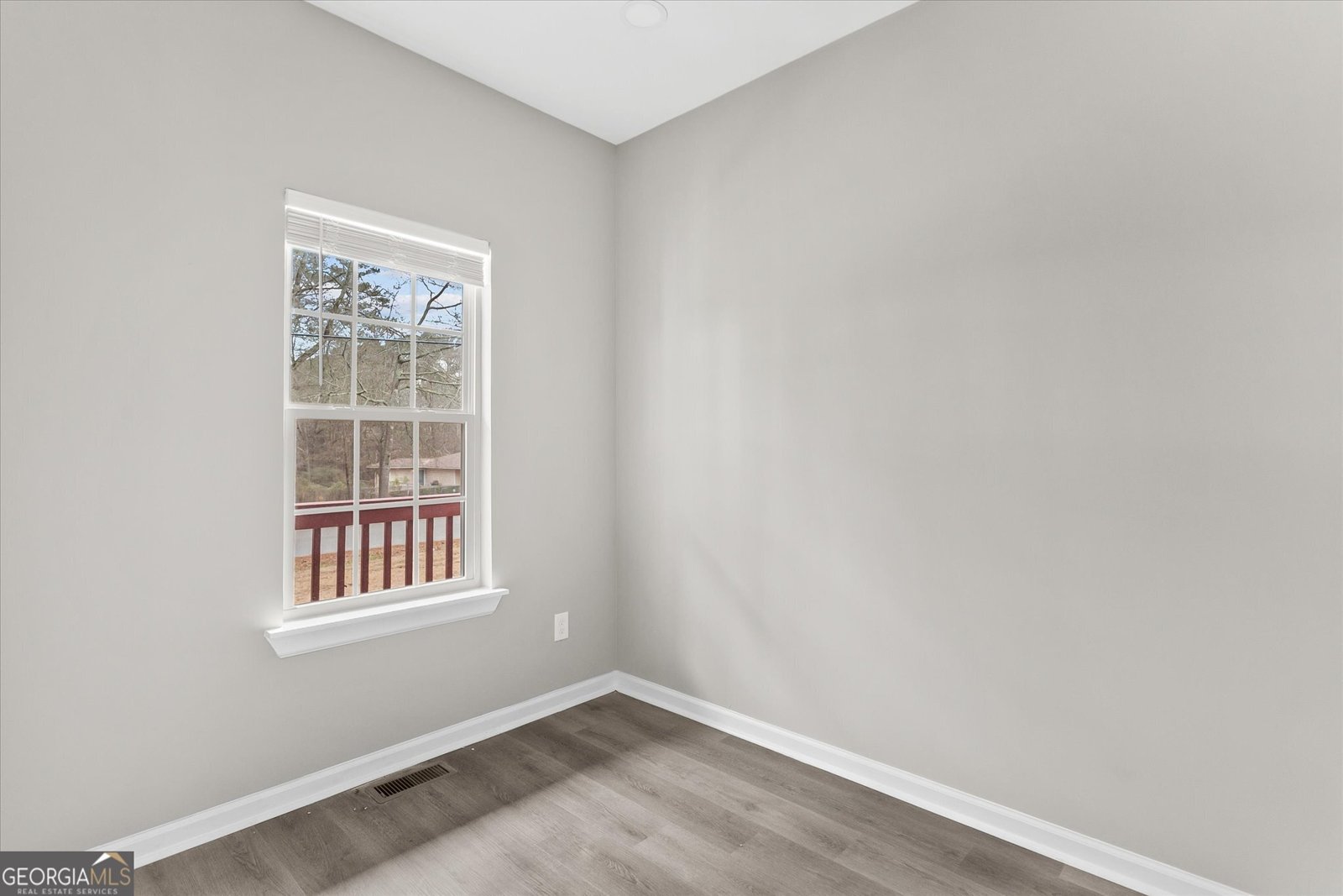 102 Neal Avenue Stockbridge - Photo 14