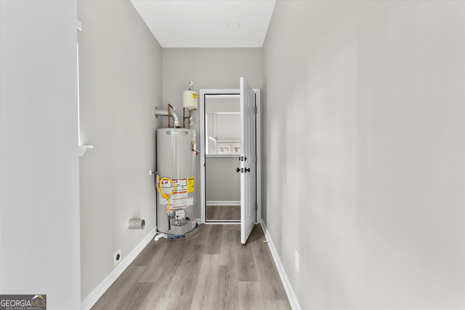 102 Neal Avenue Stockbridge - Photo 20