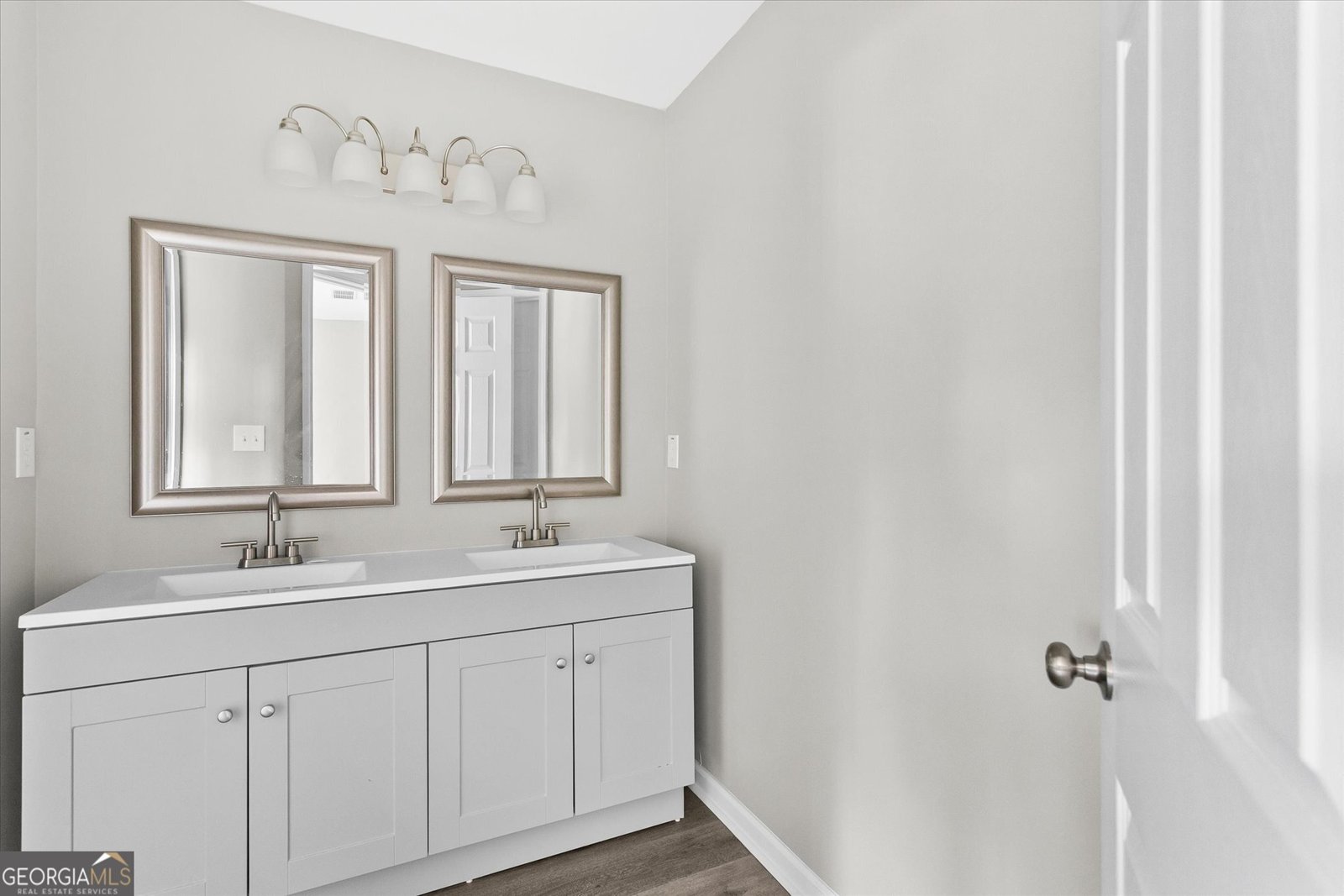 102 Neal Avenue Stockbridge - Photo 31