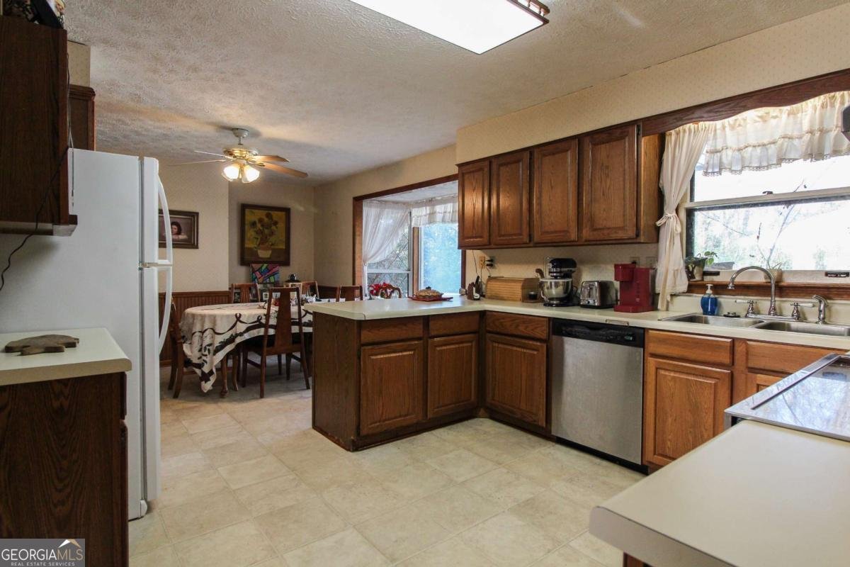 921 Highway 72 Comer - Photo 11