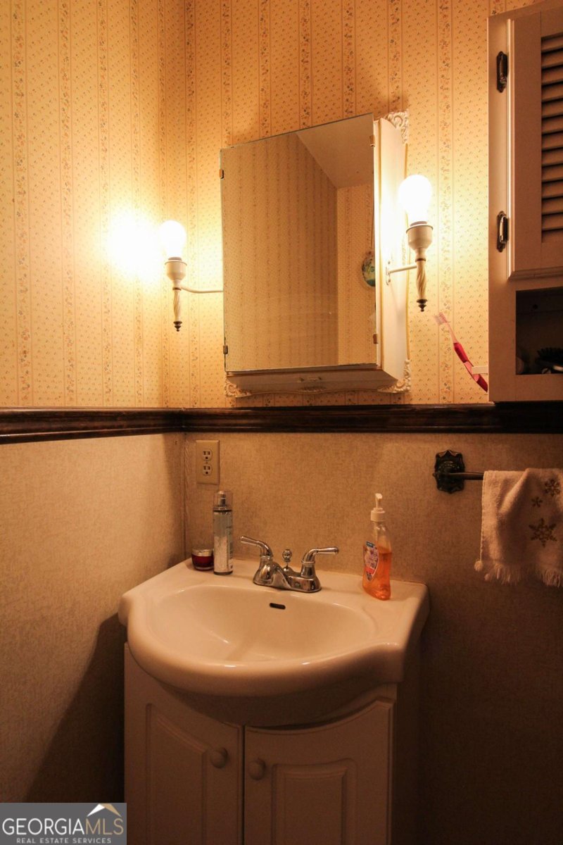 921 Highway 72 Comer - Photo 28