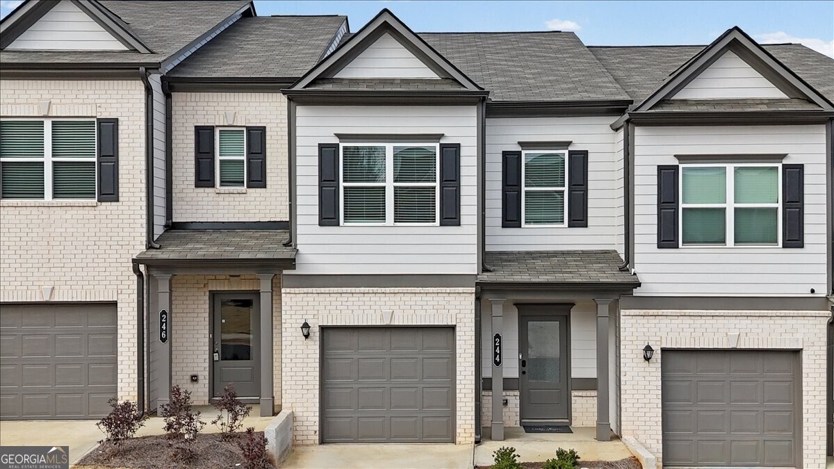 244 Dupont Drive Cartersville - Photo 1