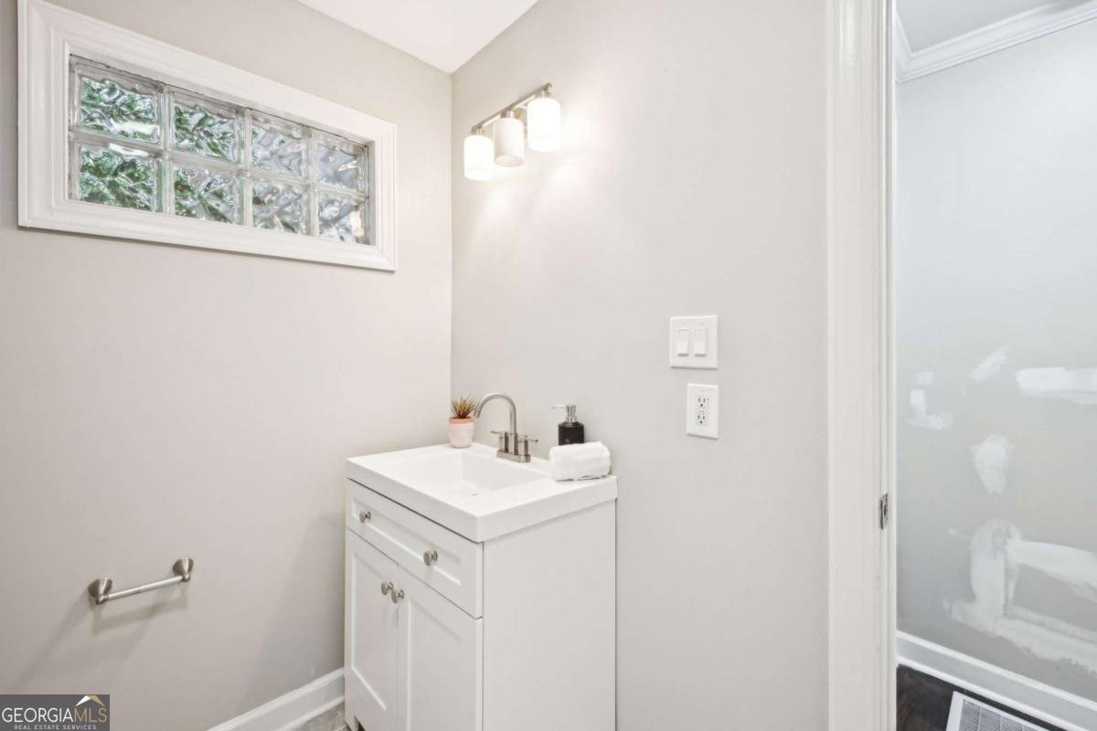 376 Pine Street Marietta - Photo 17