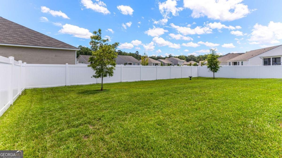 33 Woodford Reserve Drive Pooler - Photo 7