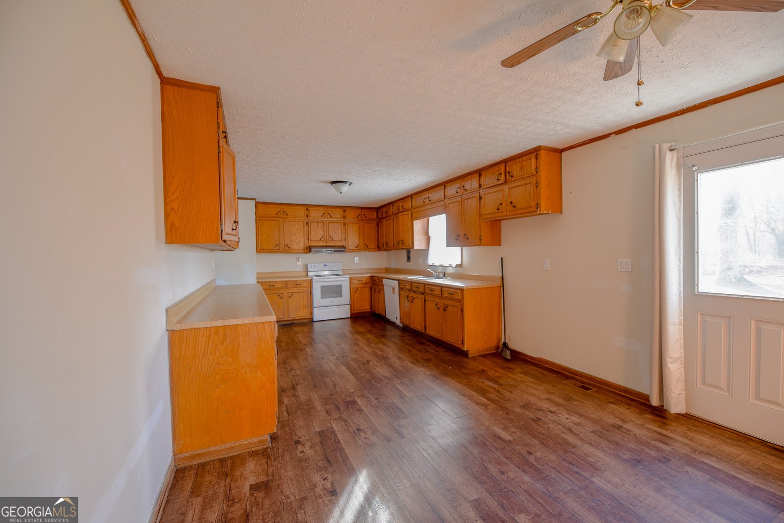 194 Boulevard Street Cleveland - Photo 17