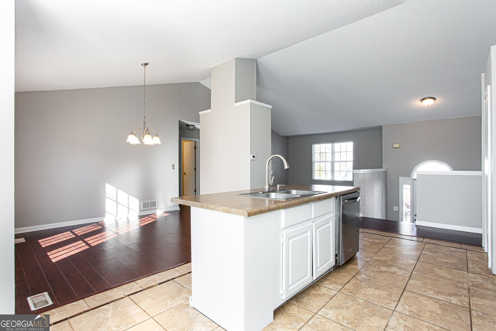 267 Ashland Park Court Lawrenceville - Photo 11