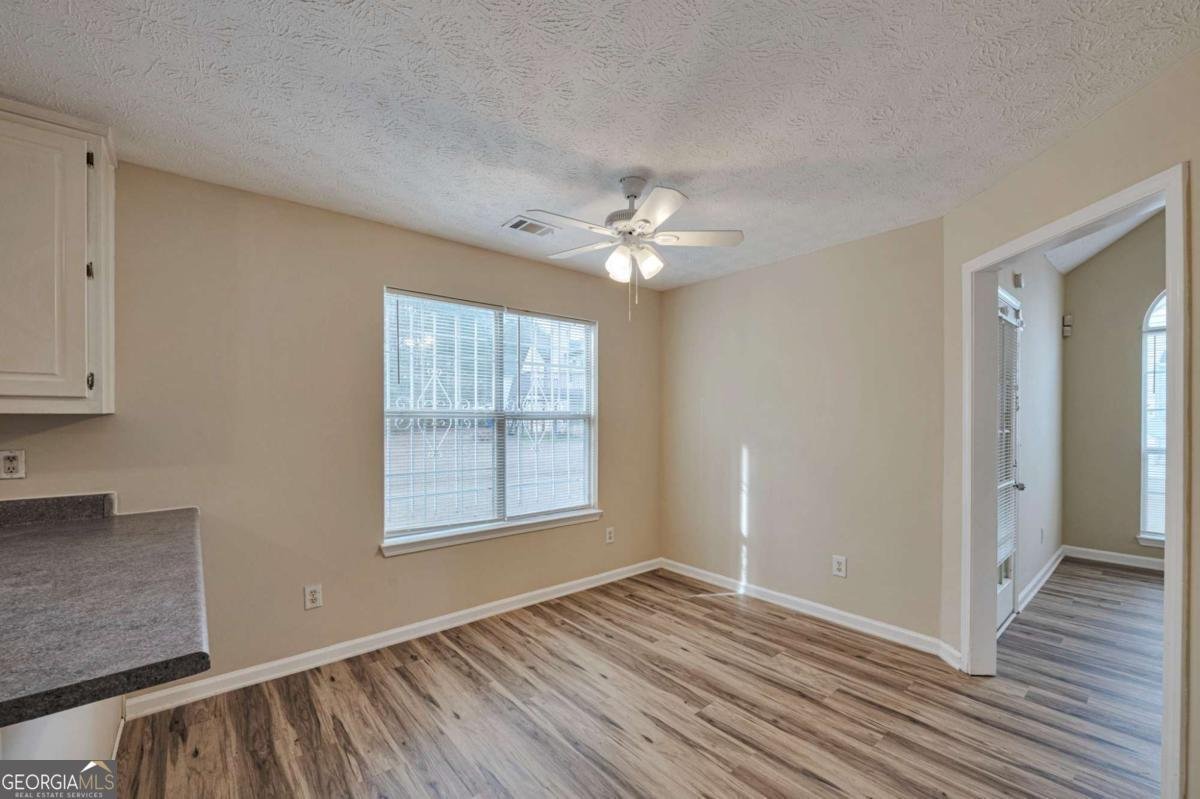 8239 Valley Bluff Riverdale - Photo 11