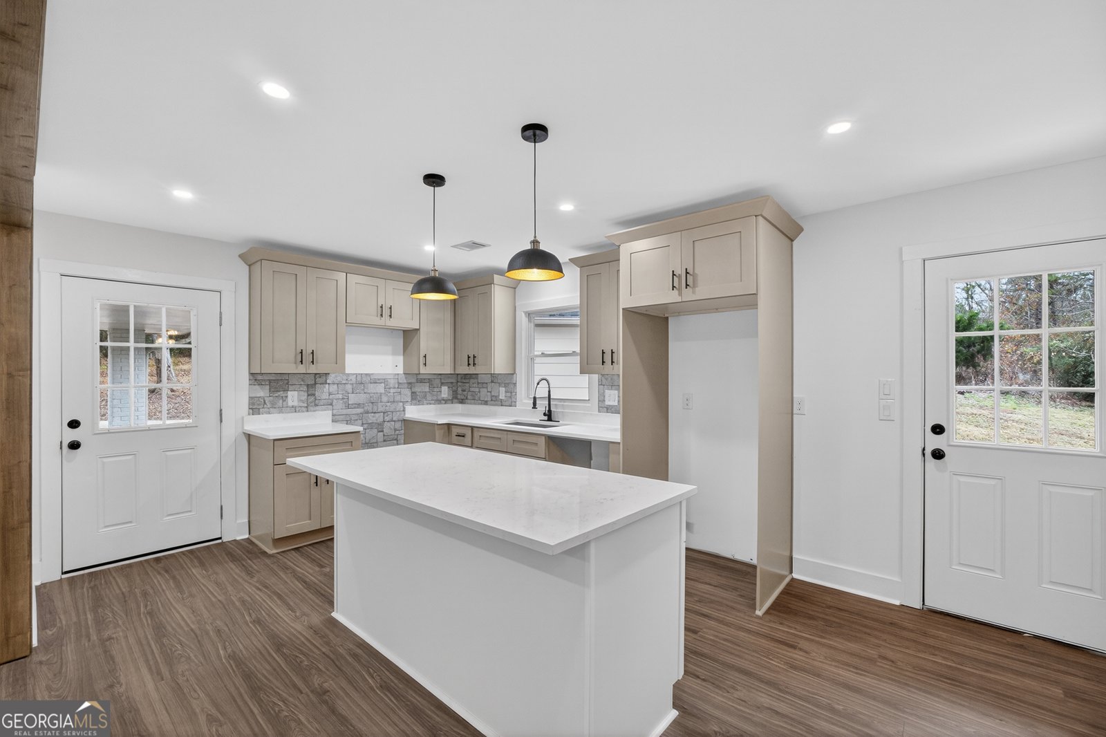 1938 Highway 212 Conyers - Photo 6