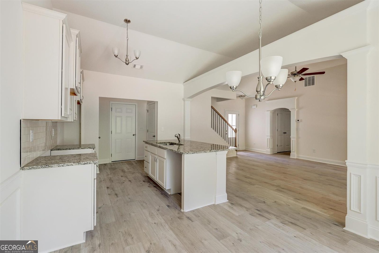 105 Eryn Terrace Covington - Photo 17