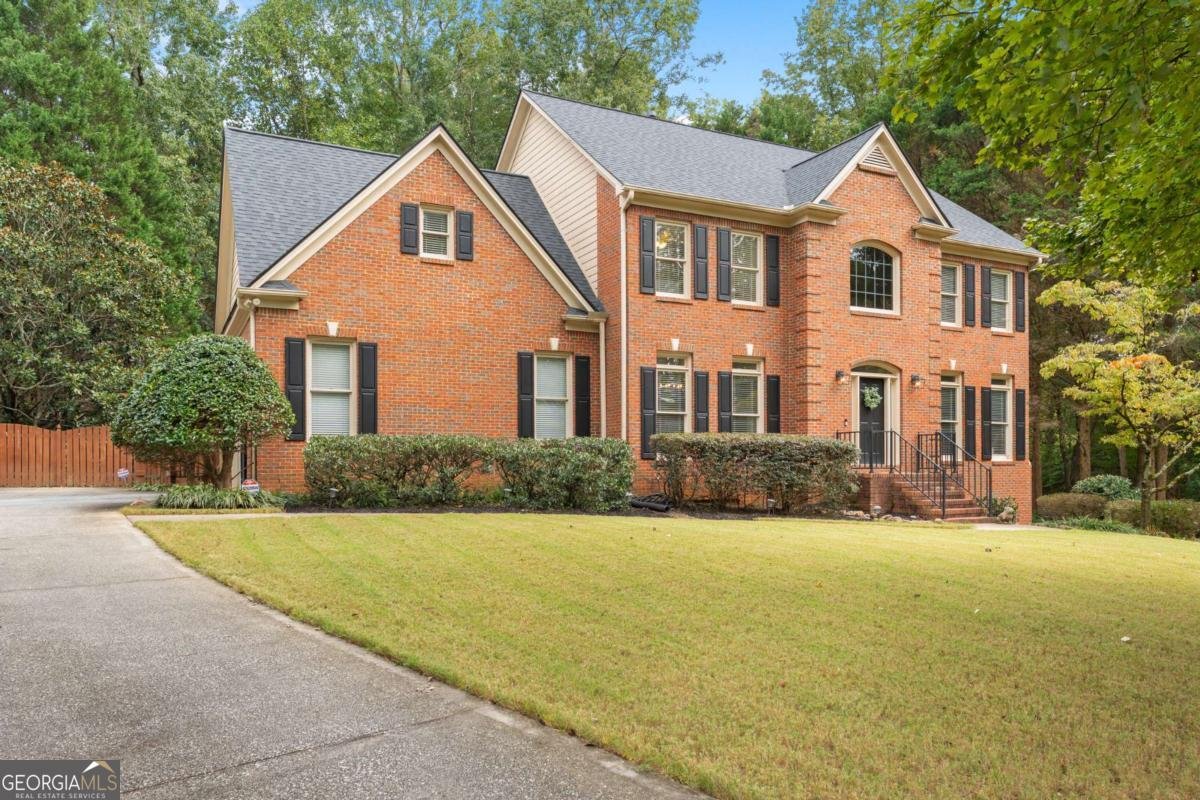 3505 Chartwell Drive Suwanee - Photo 1