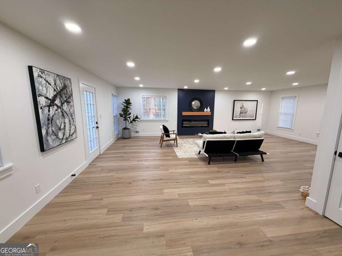 2867 Holly Oaks Drive Marietta - Photo 6