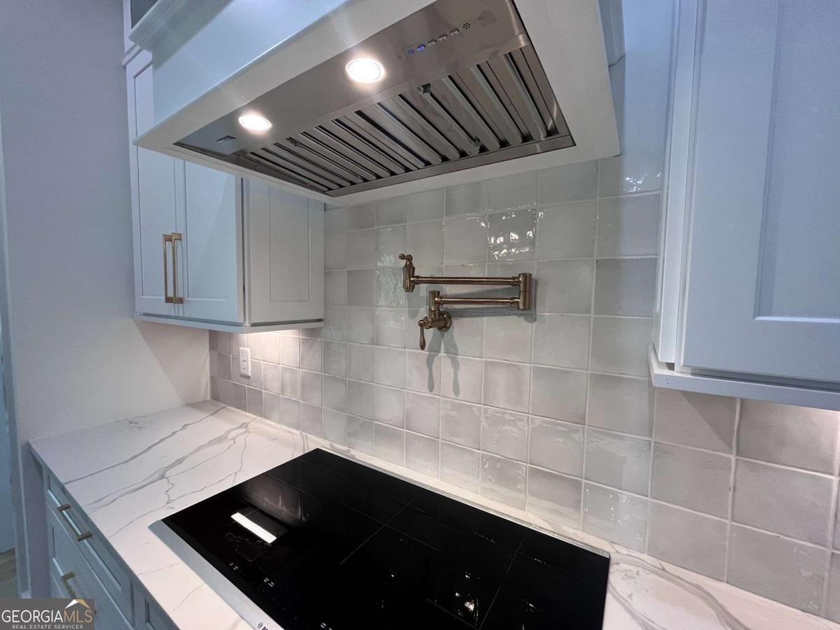 5840 Woodland Park Court Jefferson - Photo 9