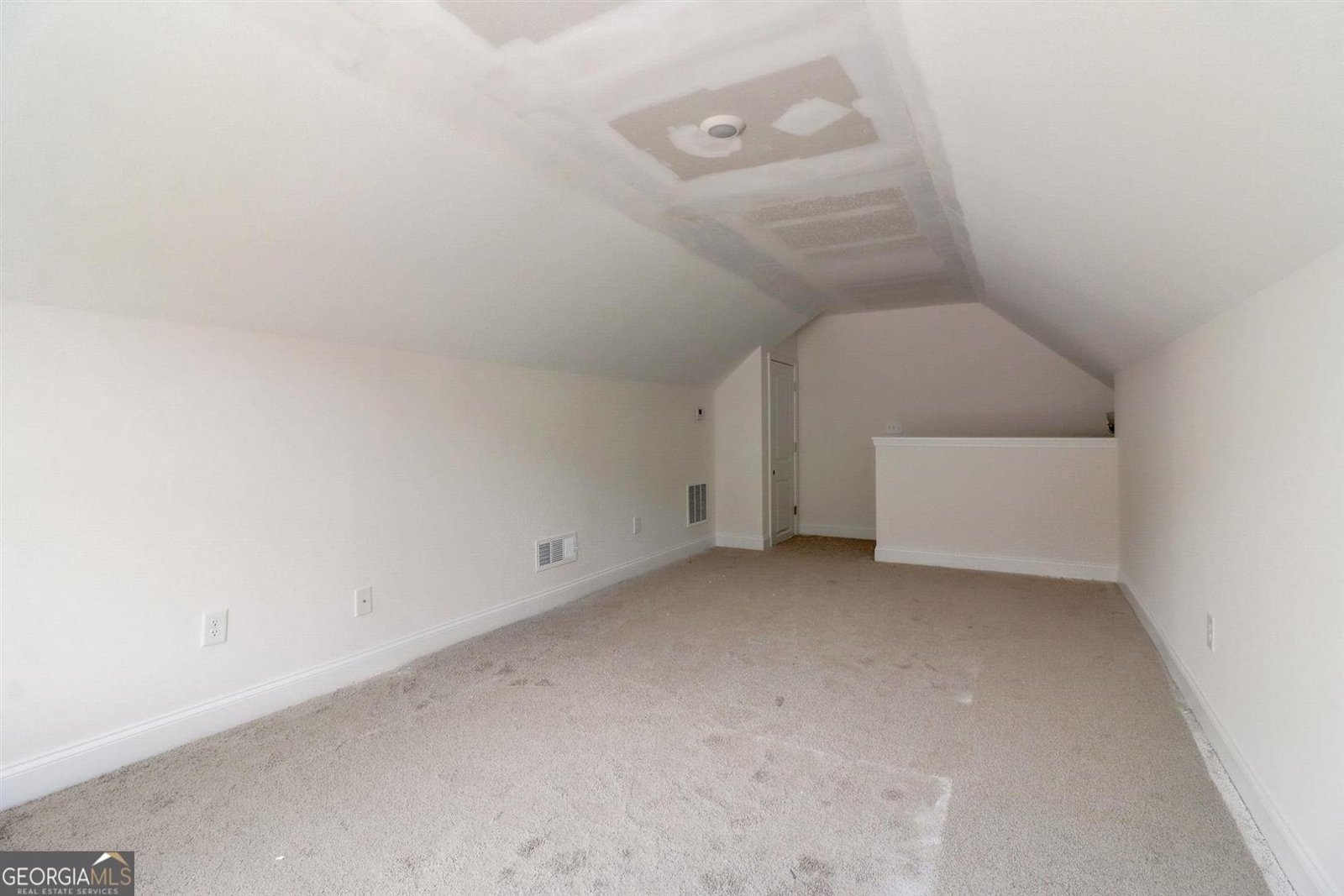 215 Eryn Terrace Covington - Photo 38