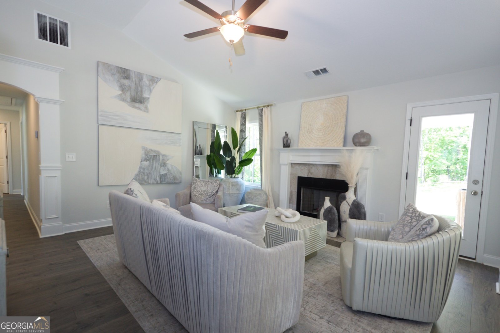 40 Eryn Terrace Covington - Photo 8