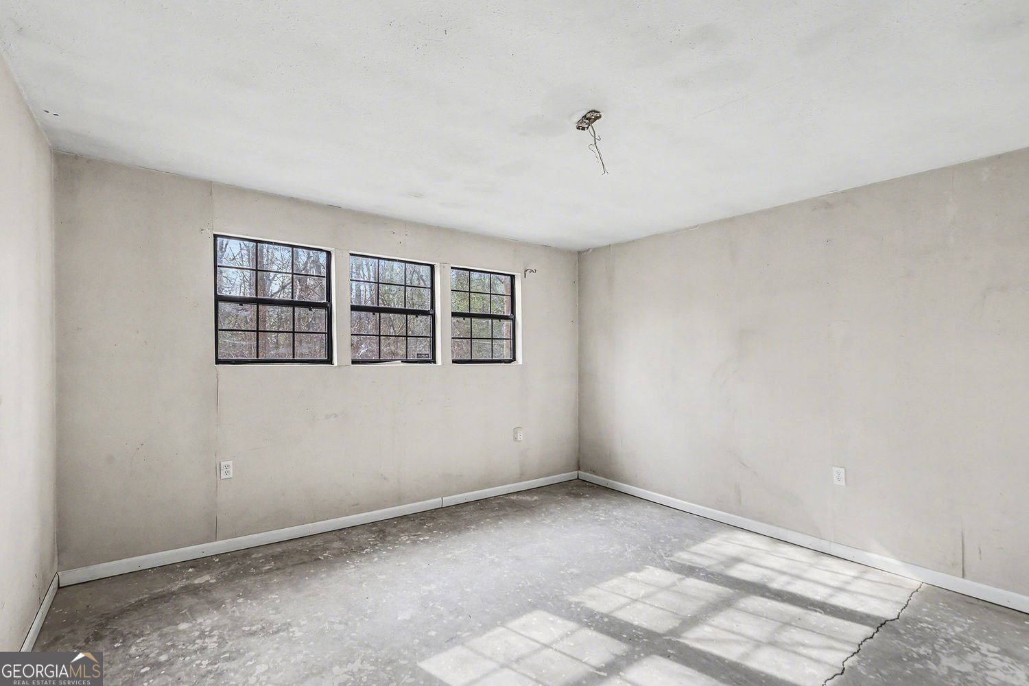 6385 Hemp Street Douglasville - Photo 11