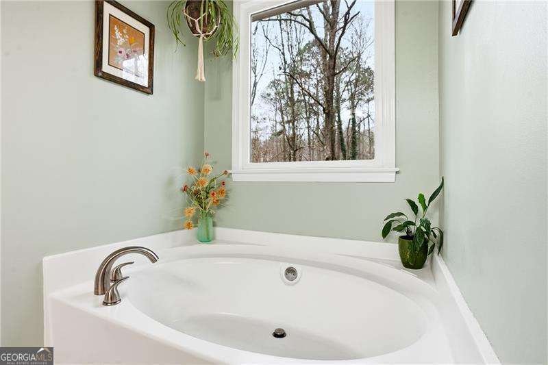 125 Cardinal Court Covington - Photo 18