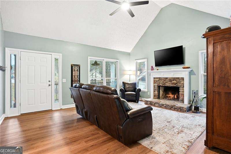 125 Cardinal Court Covington - Photo 8