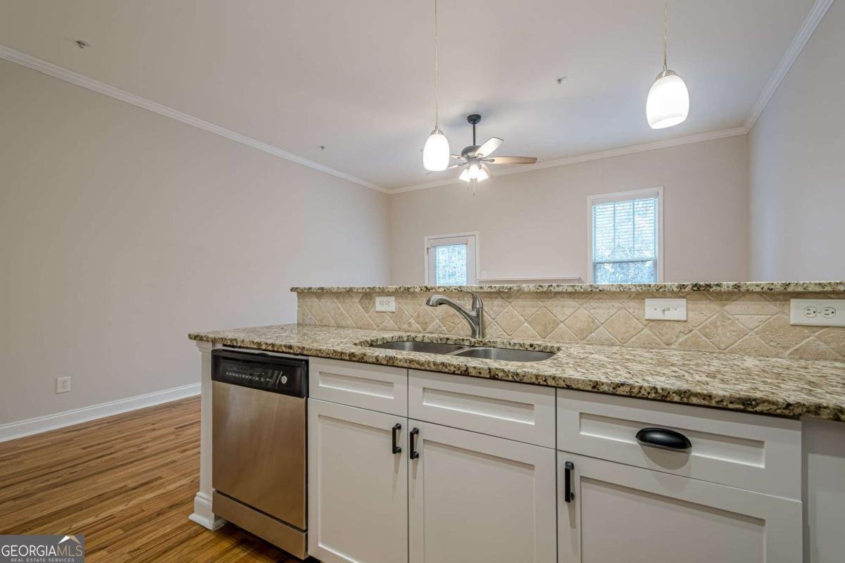 1949 Sterling Oaks Circle Atlanta - Photo 7