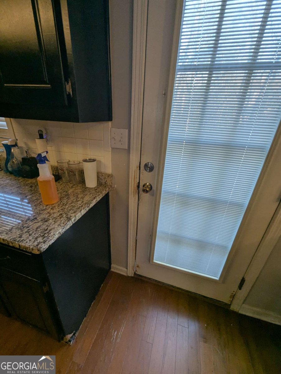 10581 Sourwood Court Jonesboro - Photo 8