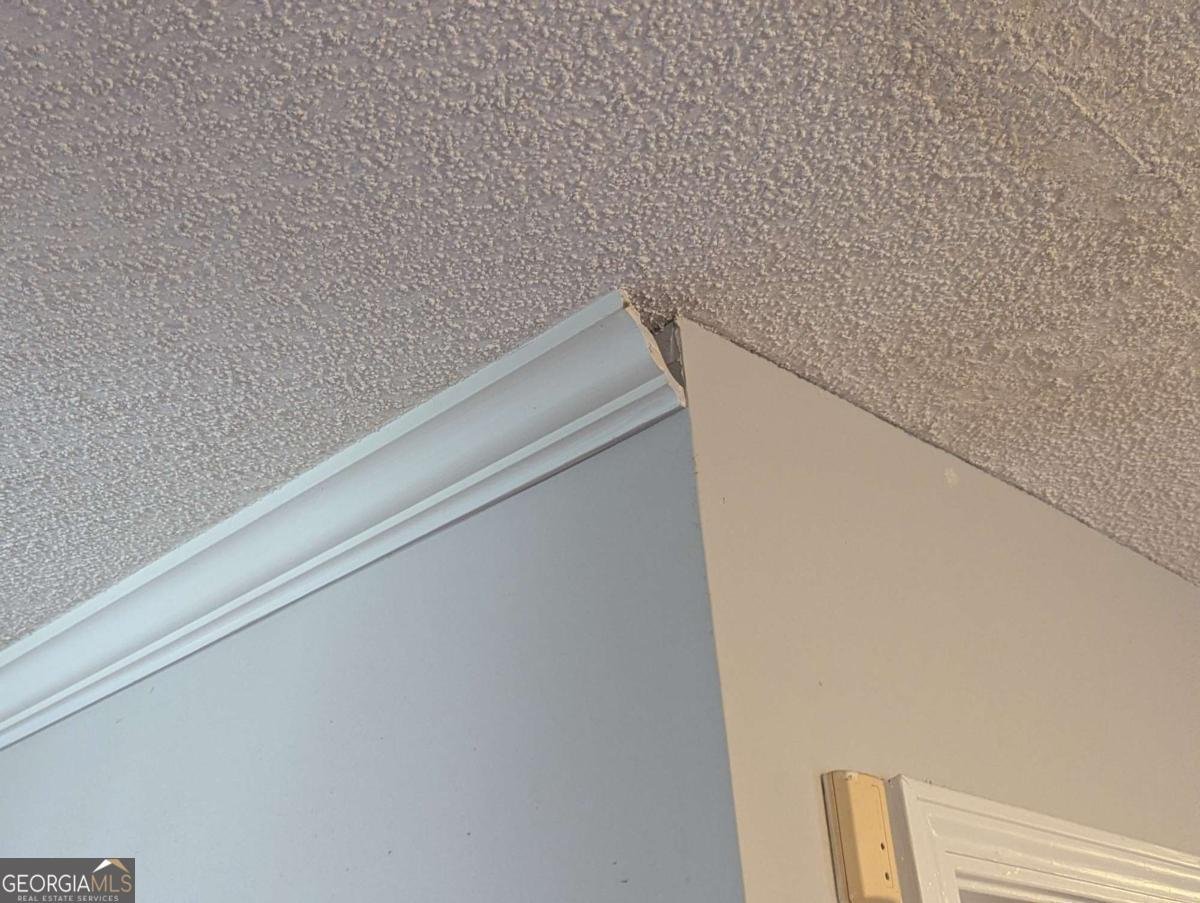 10581 Sourwood Court Jonesboro - Photo 9