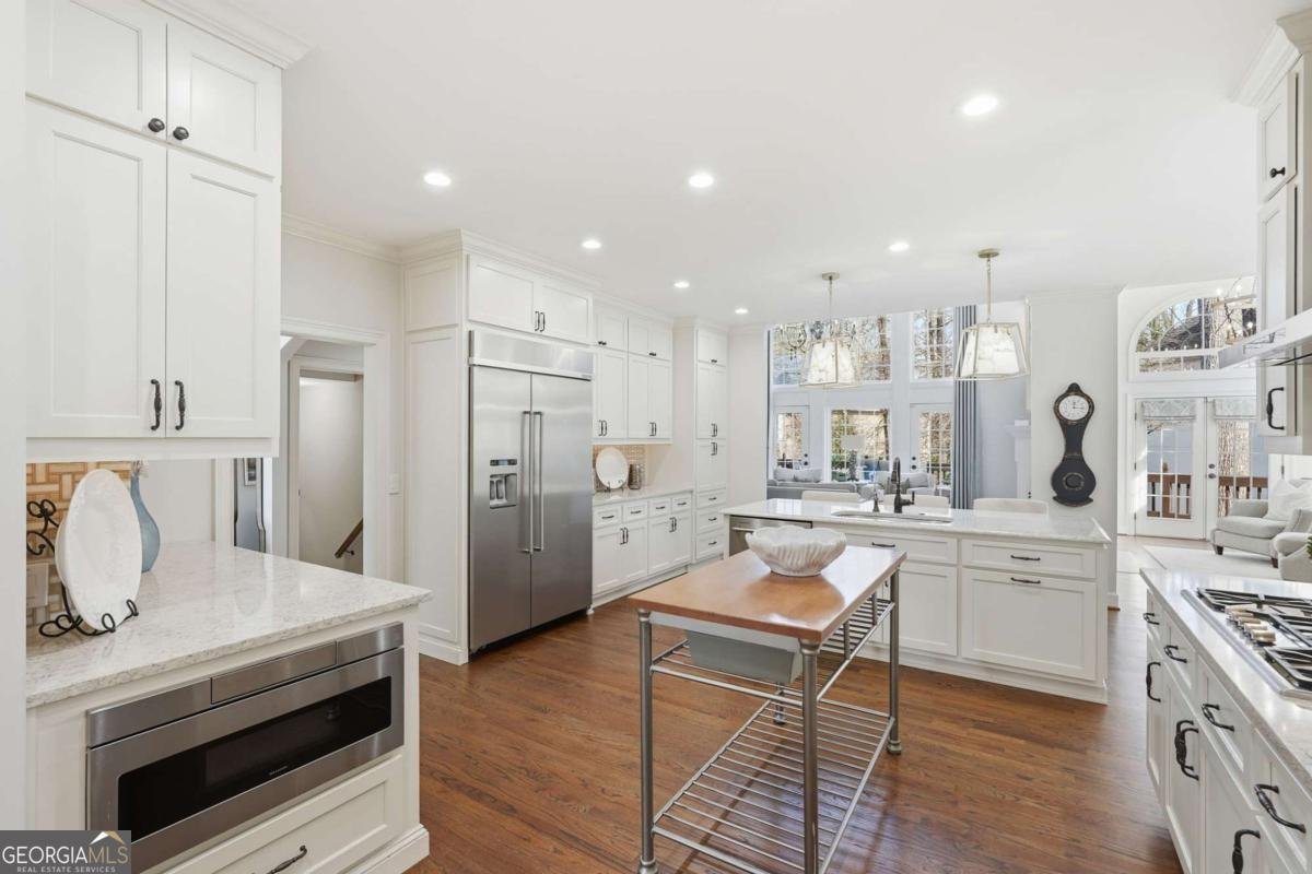 3154 Chipping Wood Court Milton - Photo 16