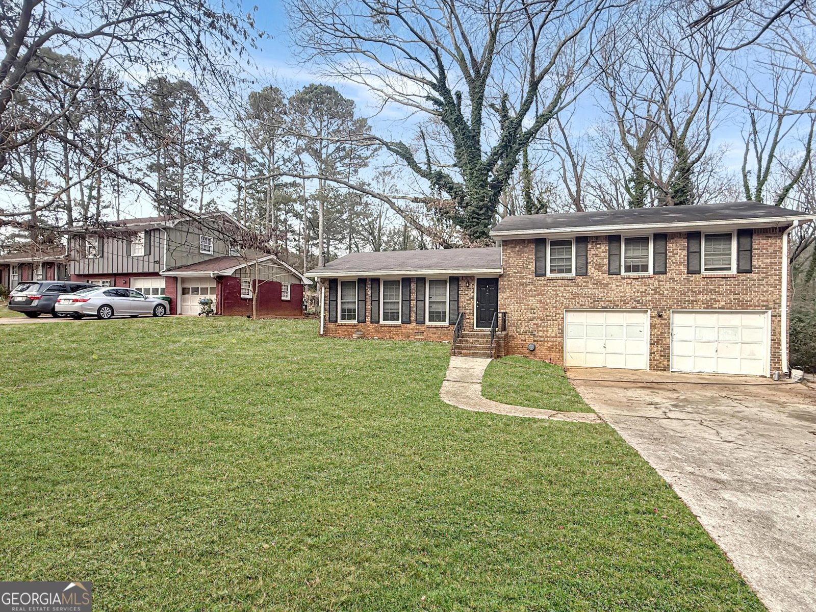 4796 Fairforest Drive Stone Mountain - Photo 1