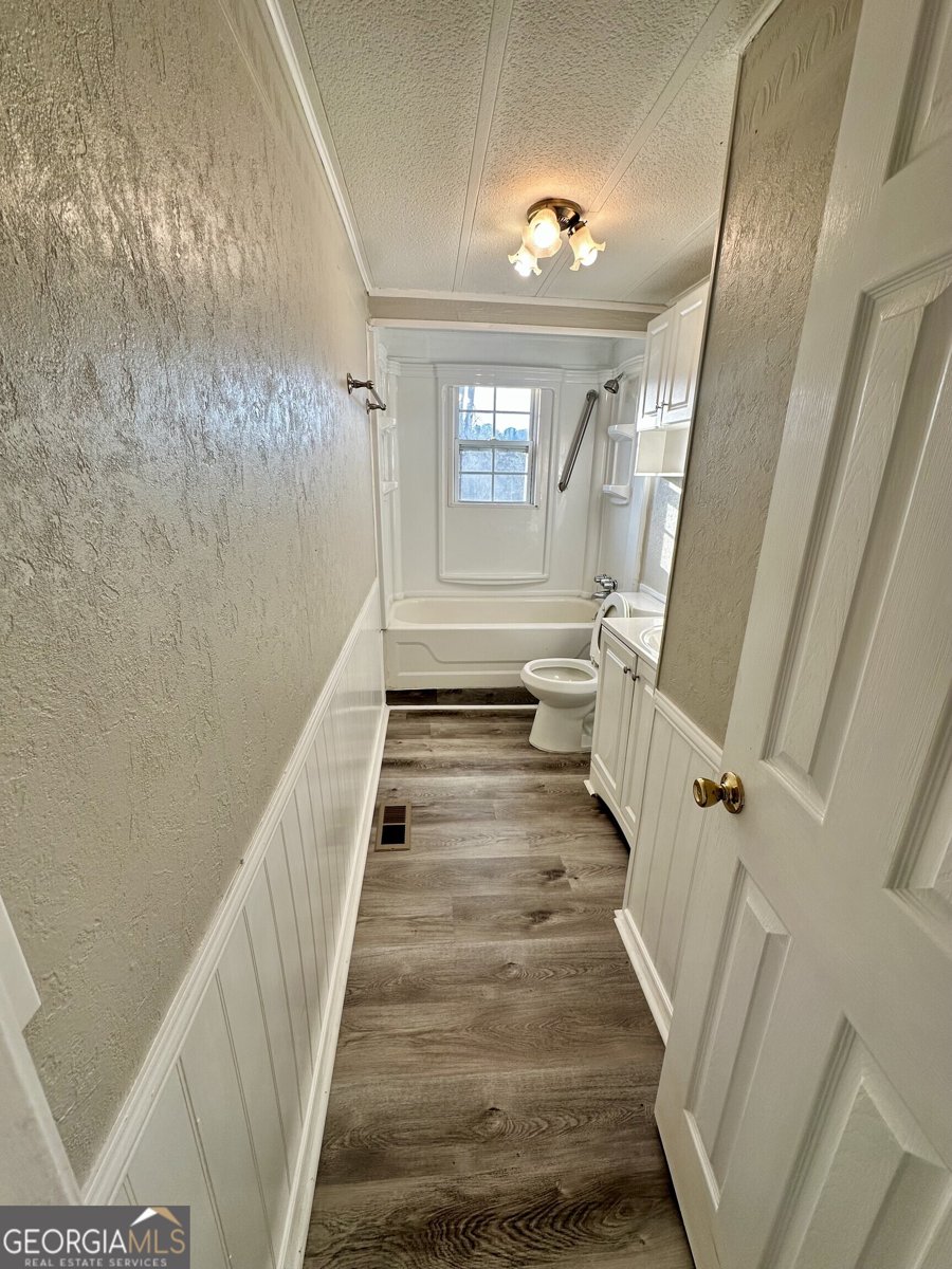 1111 Adrian Circle Greensboro - Photo 11