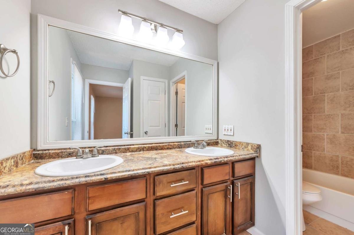 1012 Mainstreet Lake Drive Stone Mountain - Photo 22