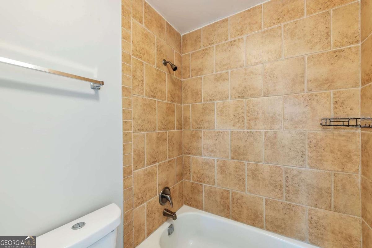 1012 Mainstreet Lake Drive Stone Mountain - Photo 23