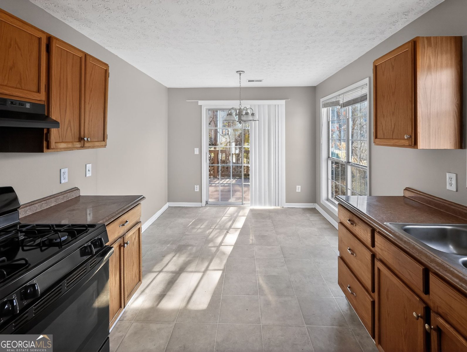 2589 Watercrest Court Ellenwood - Photo 10