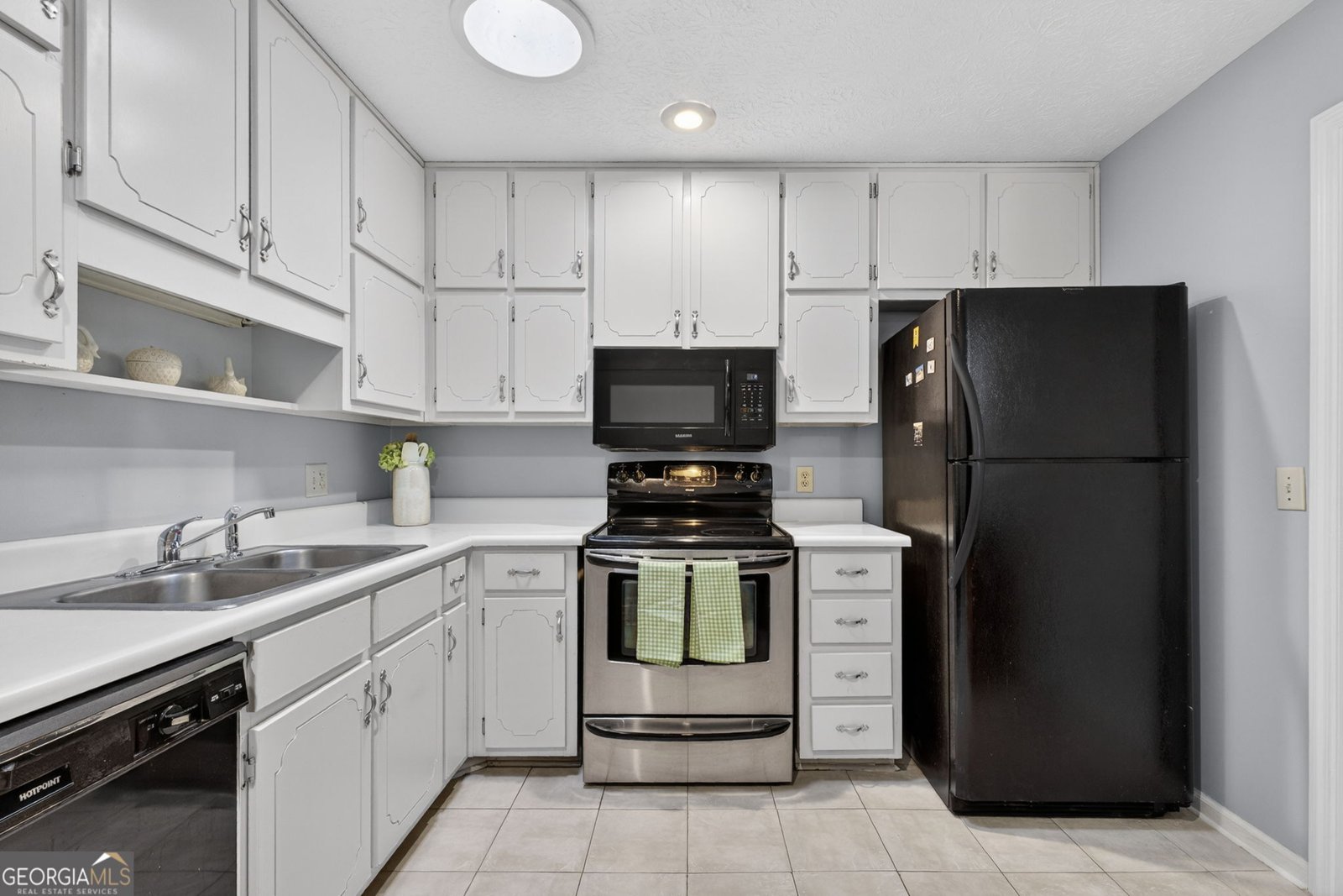 6835 Oak View Court Riverdale - Photo 12