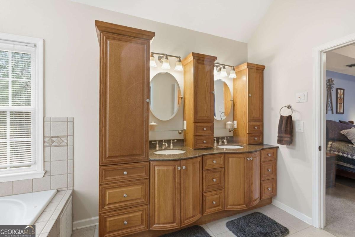 3833 Stonecroft Place Duluth - Photo 22