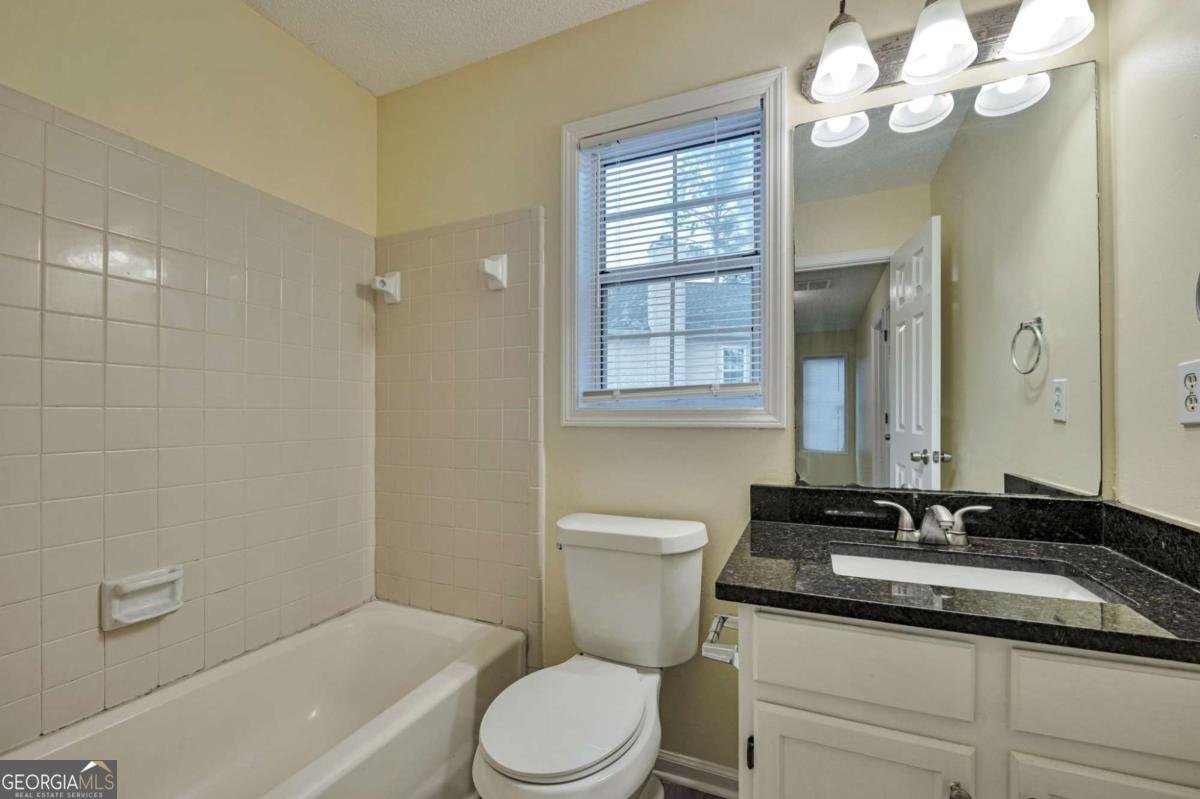 891 Churchill Court Stone Mountain - Photo 18